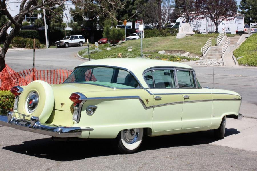  Nash Ambassador Custom 1956 года  (фото 3 из 15)